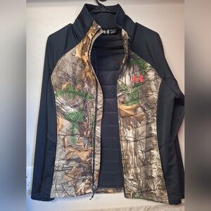 Womens Under Armour Camo Jacket with Black Sleeves, Size Large